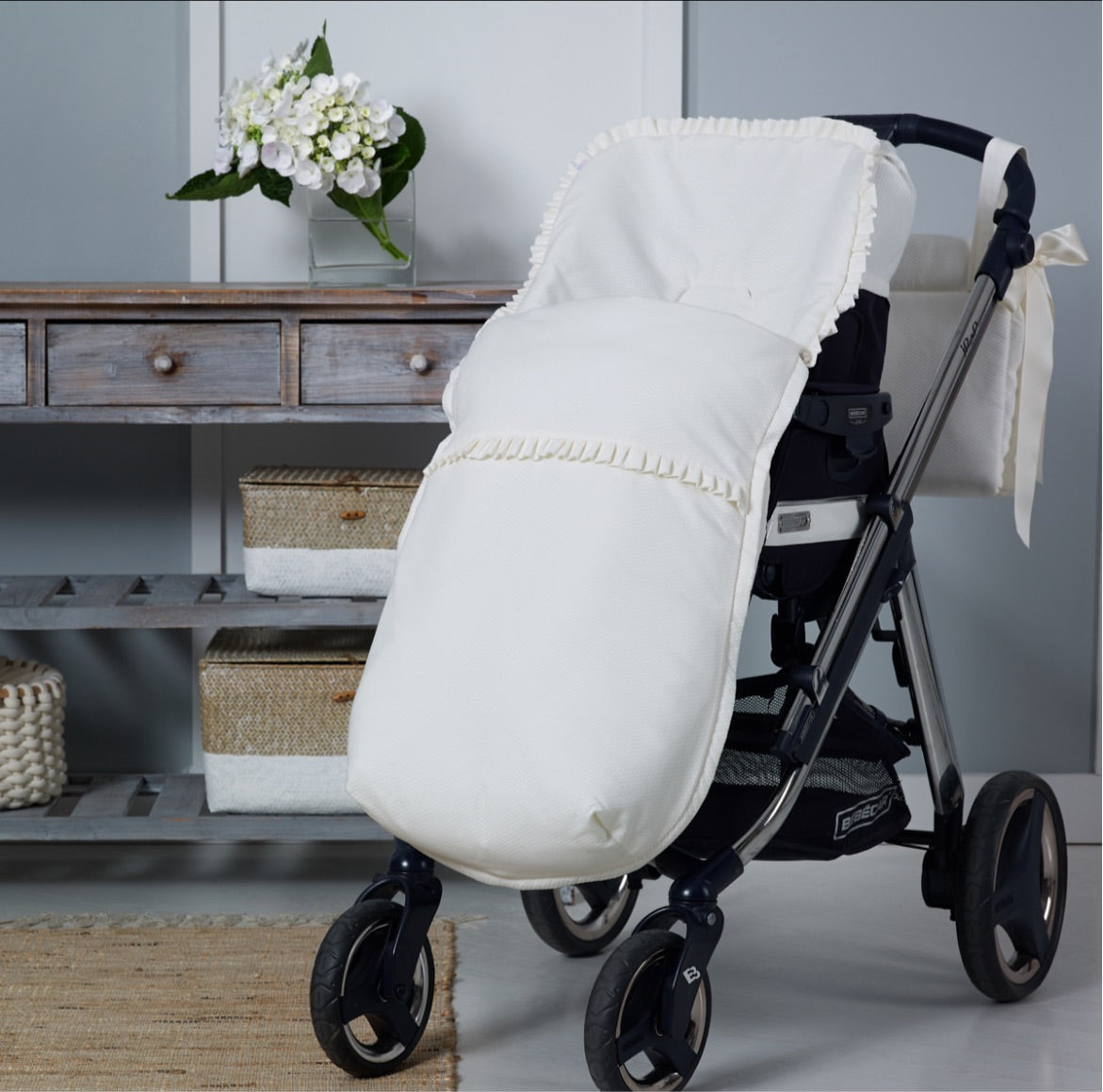 bugaboo cream footmuff Cream Pique Pram footmuff – ModaMinnie
