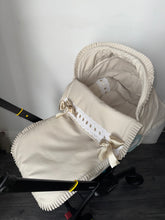 Load image into Gallery viewer, Material Camel Extra Ruffle Artenas Car Seat Set