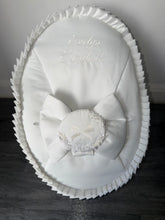 Load image into Gallery viewer, Luxury Bow Lace Bouncer Baby Chair