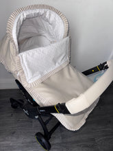 Load image into Gallery viewer, Leatherette Pique &amp; Plumeti Car Seat Set *Various Colours*