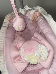 Luxury Vienna Bouncer Baby Chair