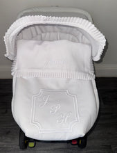 Load image into Gallery viewer, Custom Frame car seat set *various colours*