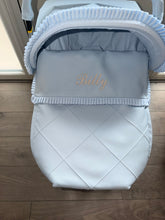 Load image into Gallery viewer, Diamond Single Stitch Frill leatherette Car Seat Set *various colours*