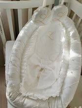 Load image into Gallery viewer, Luxury Pearl Bouncer Baby Chair