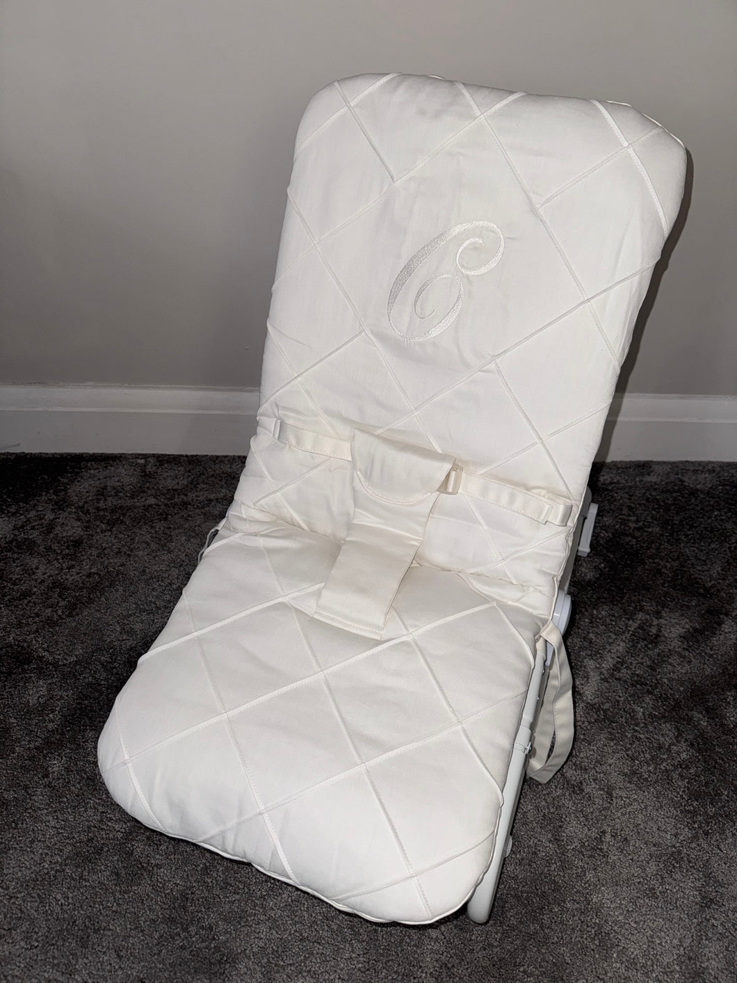 Luxury Vale Bouncer Baby Chair