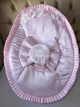 Load image into Gallery viewer, Luxury Arabella Bouncer Baby Chair