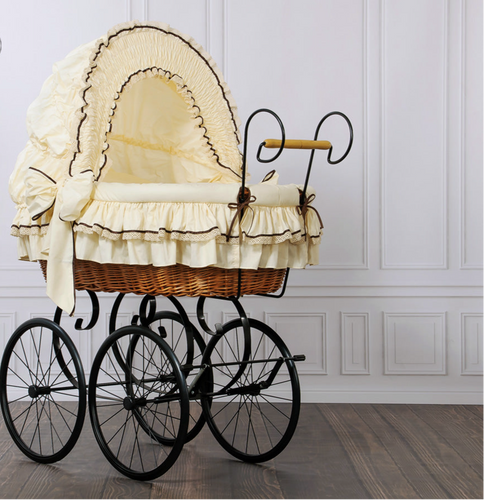 Cream & Chocolate Elisa Vintage Bassinet
