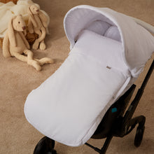 Load image into Gallery viewer, White Plumeti Car Seat Set