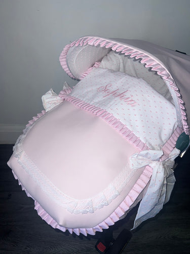 Bianca Leatherette Ruffle Car Seat Set