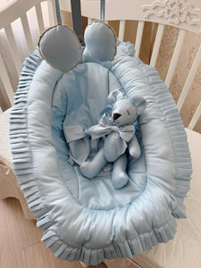 Luxury Ruffle Bouncer Baby Chair