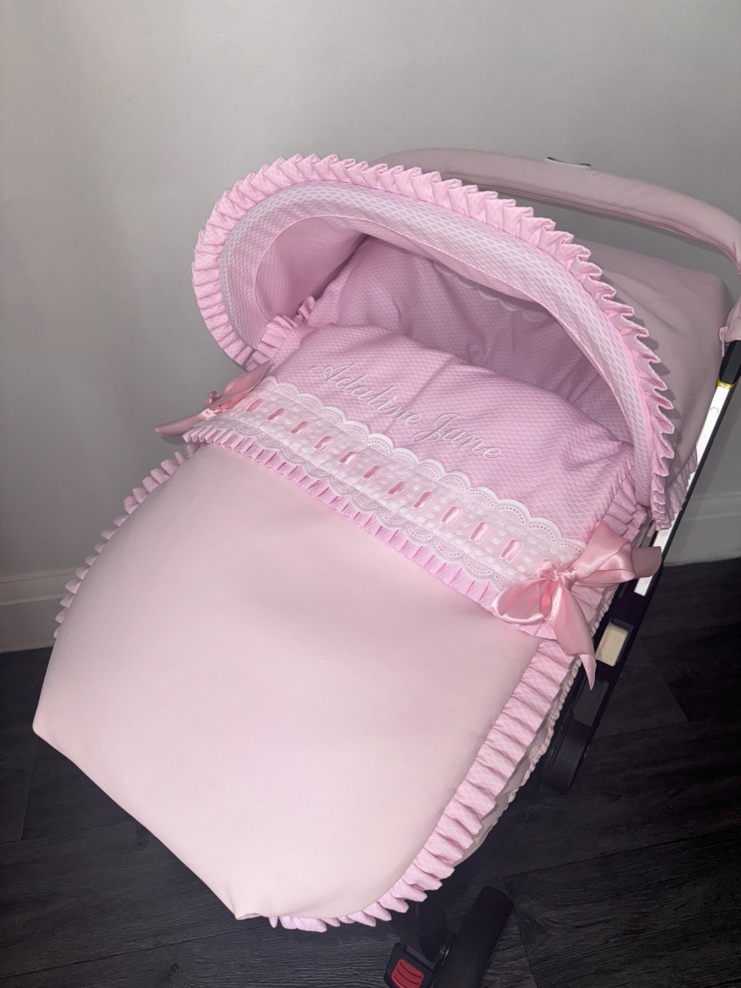 Extra Ruffle Artenas Car Seat Set *various colours*