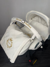 Load image into Gallery viewer, Double Diamond stitch &amp; crown crest shoulder Bag *various colours*