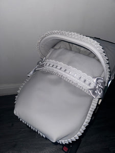 Extra Ruffle Artenas Car Seat Set *various colours*