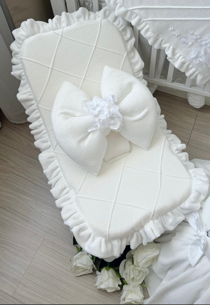 Luxury Belle Bouncer Baby Chair