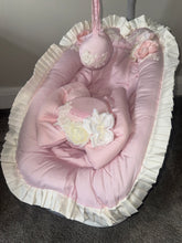 Load image into Gallery viewer, Luxury Vienna Bouncer Baby Chair