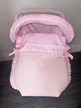 Load image into Gallery viewer, Extra Ruffle Artenas Car Seat Set *various colours*