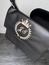 Load image into Gallery viewer, Double Colour Wreath leatherette lid bag *various colours*