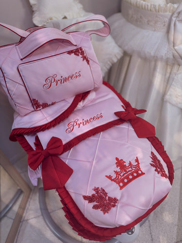 Satin beau heart wreath set