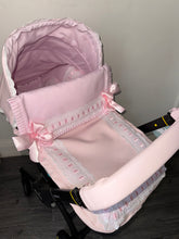 Load image into Gallery viewer, Artenas Extra Lace &amp; Ribbon Car Seat Set *various colours*