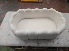 Load image into Gallery viewer, Vogue Baby Bassinet *various colours*