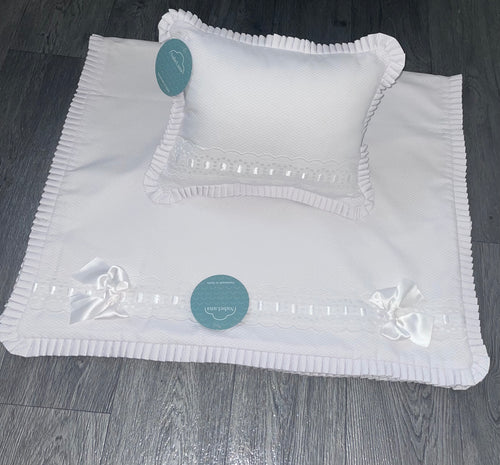 Artenas ruffle Blanket (various colours)