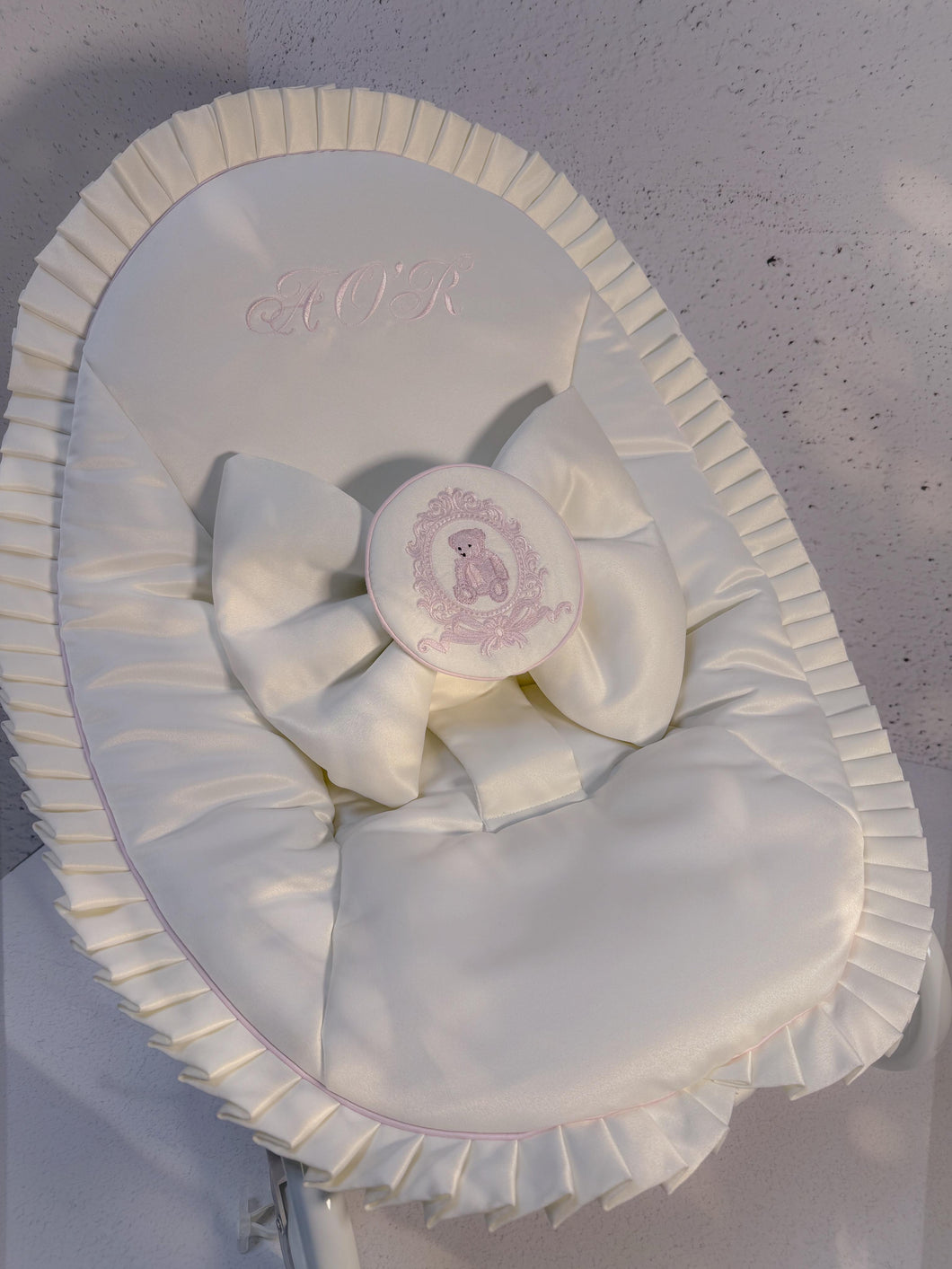 Luxury Bear Bouncer Baby Chair