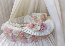 Load image into Gallery viewer, Cream &amp; pink flower luxury full bassinet set