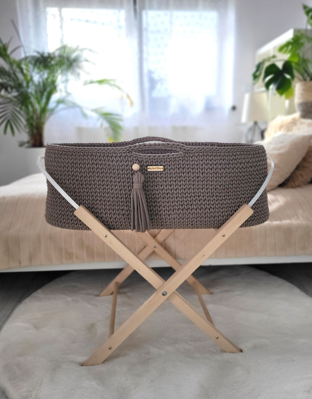 Mocca Crochet Moses Basket with stand