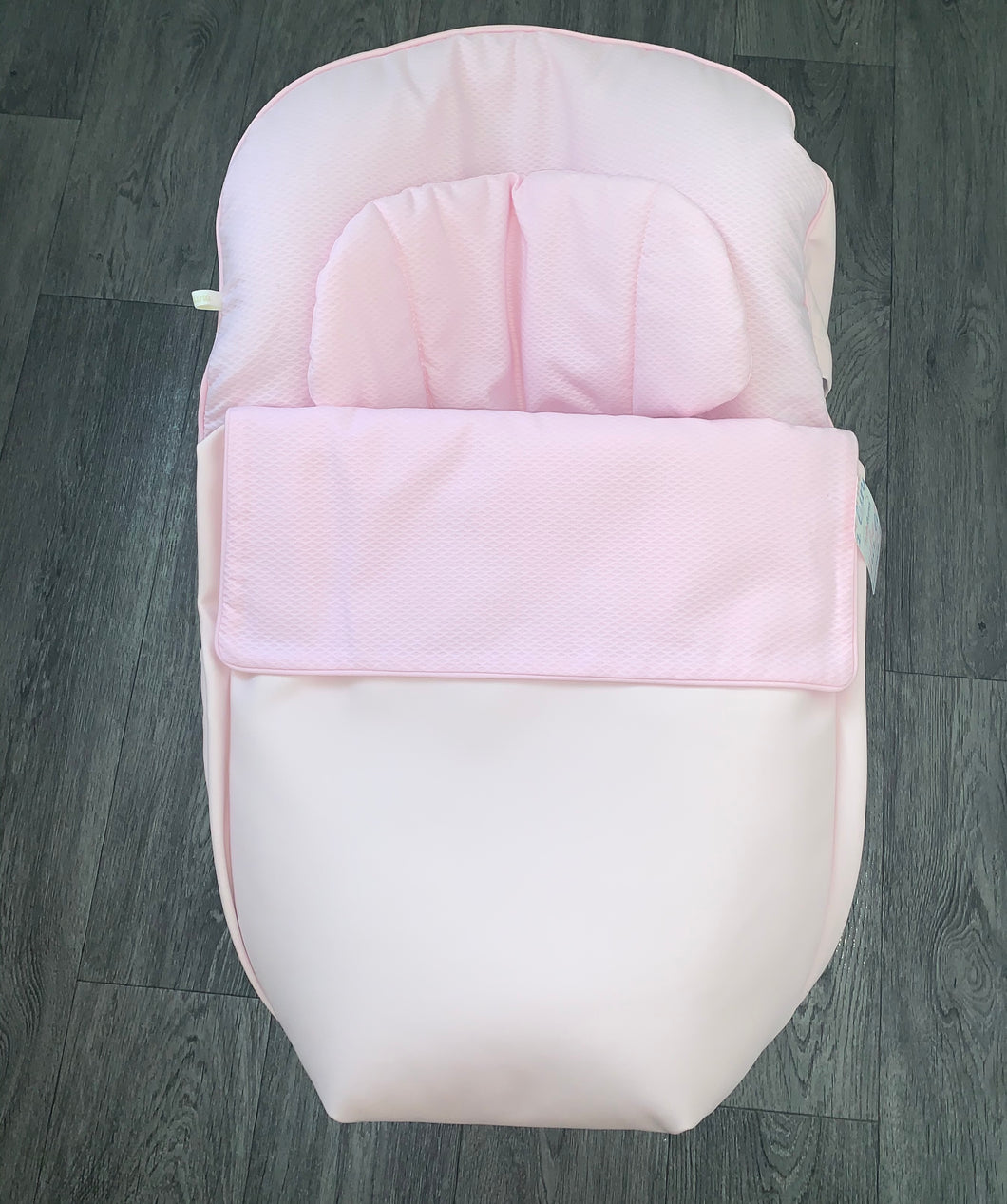 Double Pink Pompas leatherette Car Seat Set