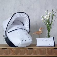 Load image into Gallery viewer, Leatherette White Bombon Car Seat set *various colours*