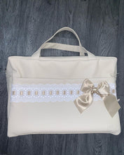 Load image into Gallery viewer, Artenas Maternity Leatherette Bag *various colours*